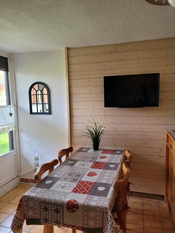 Appartement Le Flocon, Joli Petit Cocon 4 Pers En Rez De Jardin Draps Inclus Les Rousses Exterior photo